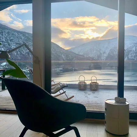 Amazing Fjordview Over Hotel *